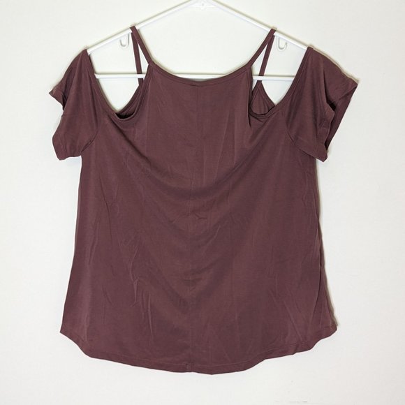 Mudd Dusty Rose Open Shoulder Shirt - Picture 2 of 2